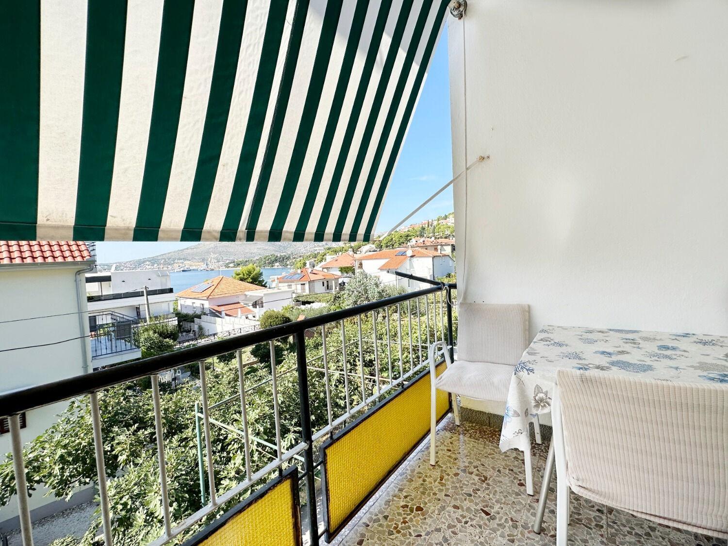 Apartments Kaza Trogir Eksteriør bilde